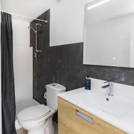 Fantastica Casa Con Piscina Holiday home Barcelona